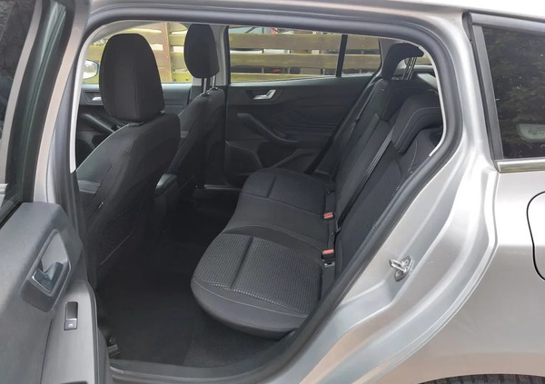 Ford Focus cena 32900 przebieg: 116000, rok produkcji 2019 z Wrocław małe 667